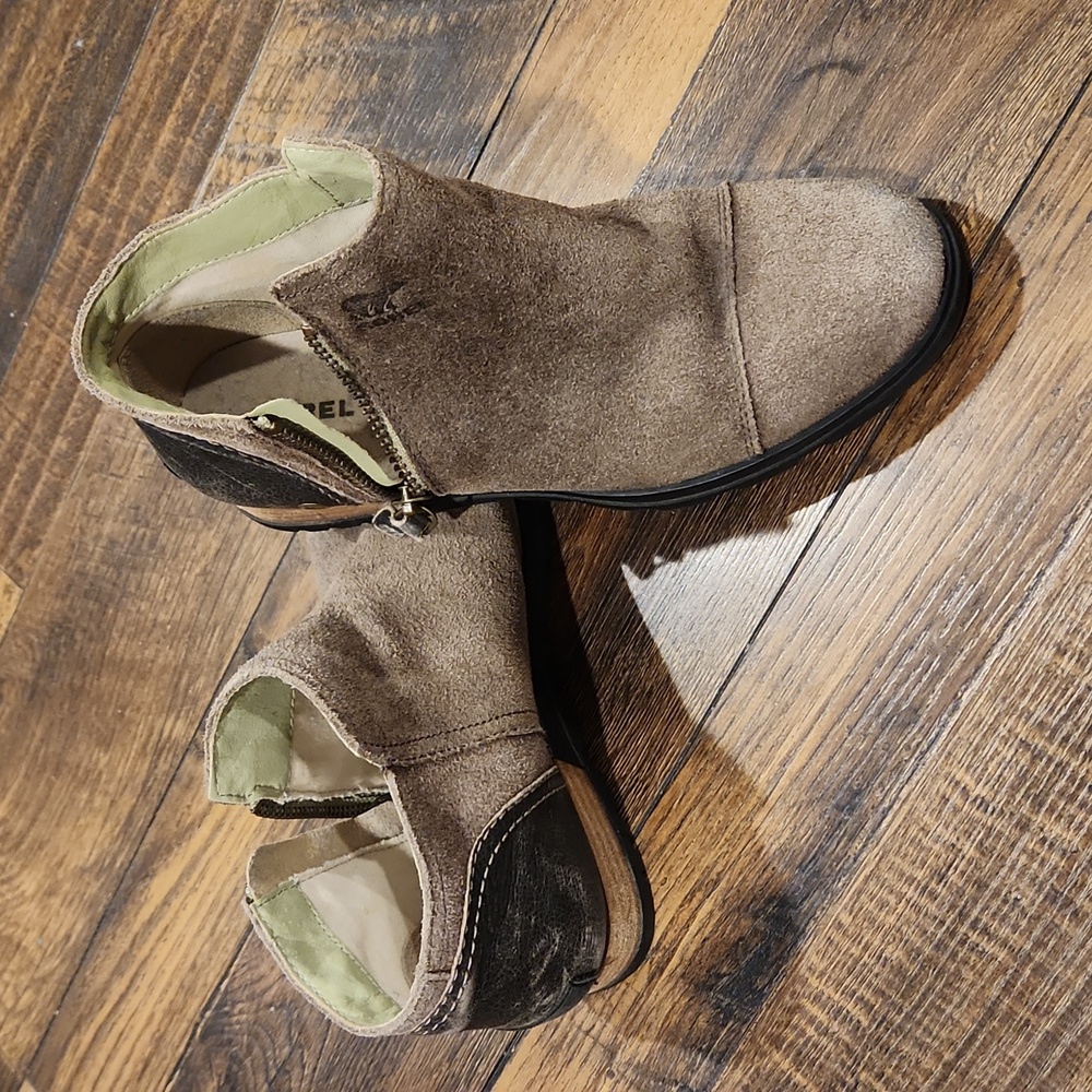Sorel distressed booties